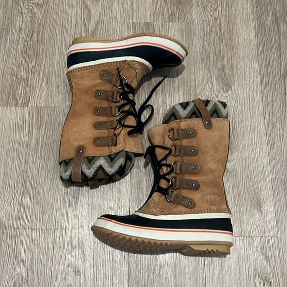 Sorel Womens Joan Of Arctic Suede Chevron Knit II Waterproof Boots Womens Size 7 - Picture 2 of 15